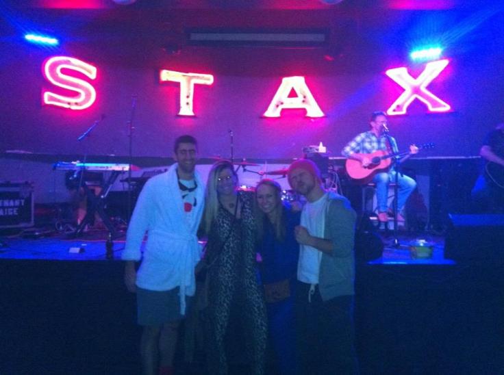 31919_4870696197782_1000994998_n