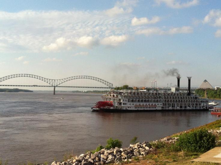 463186_3348776390738_997649472_o (1)